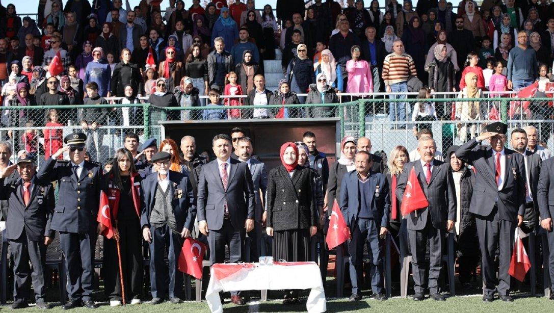 29 EKİM CUMHURİYET BAYRAMI AKYURT'TA COŞKUYLA KUTLANDI 